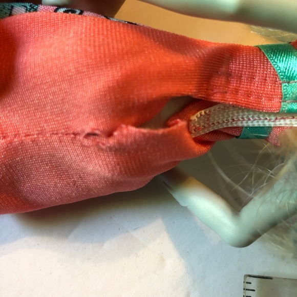 Monster High Doll Emoji LAGOONA BLUE Earrings Shoes Body head 2008, body 2016 - Picture 8 of 11